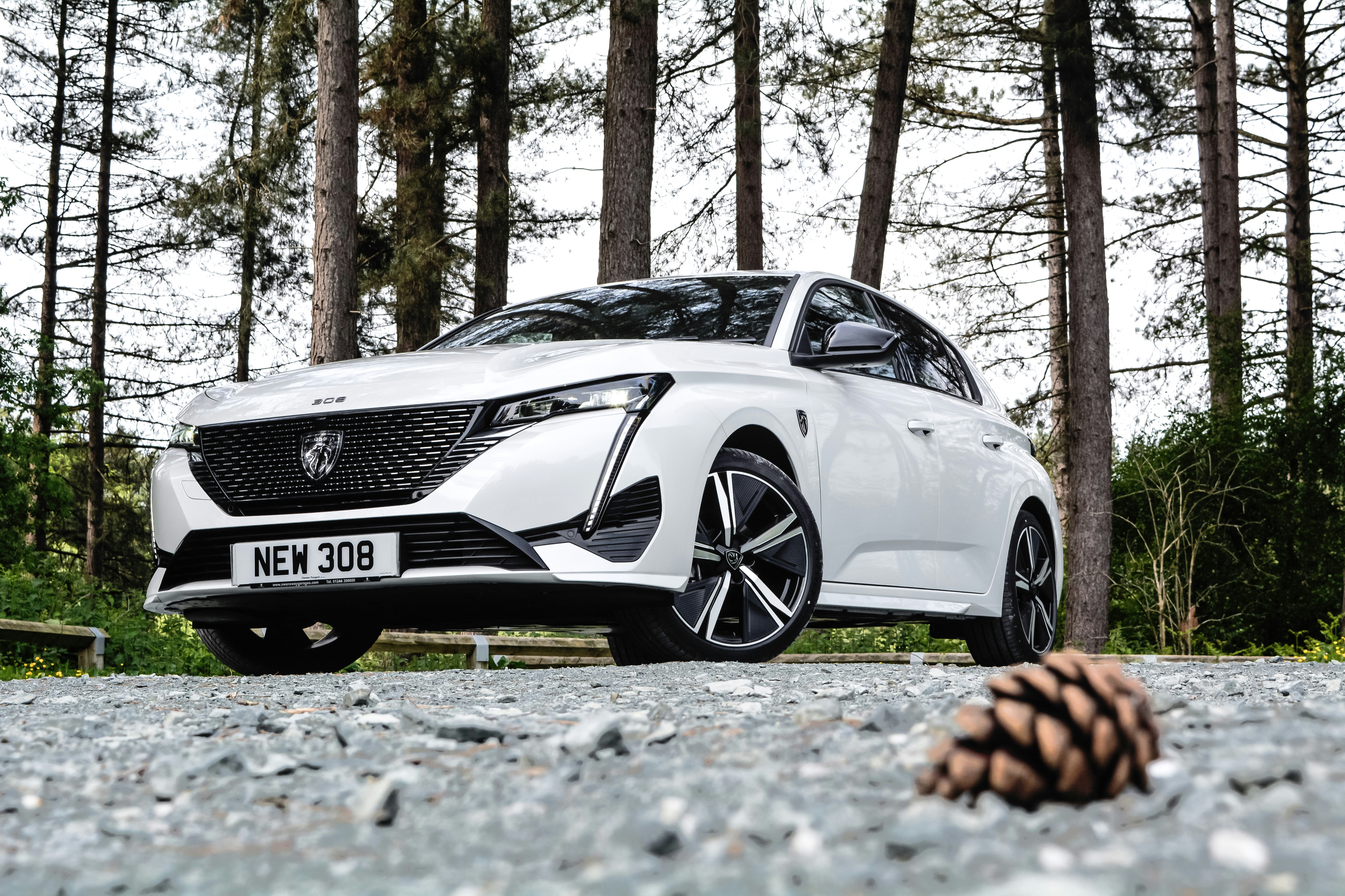 Peugeot Araç Sahiplerinin En Sık Sorduğu Sorular