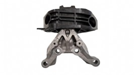 Opel Corsa F Sağ Motor Üst Kulağı 1.2 Turbo Hybrid (PSA 9834135980 / 9834135980)